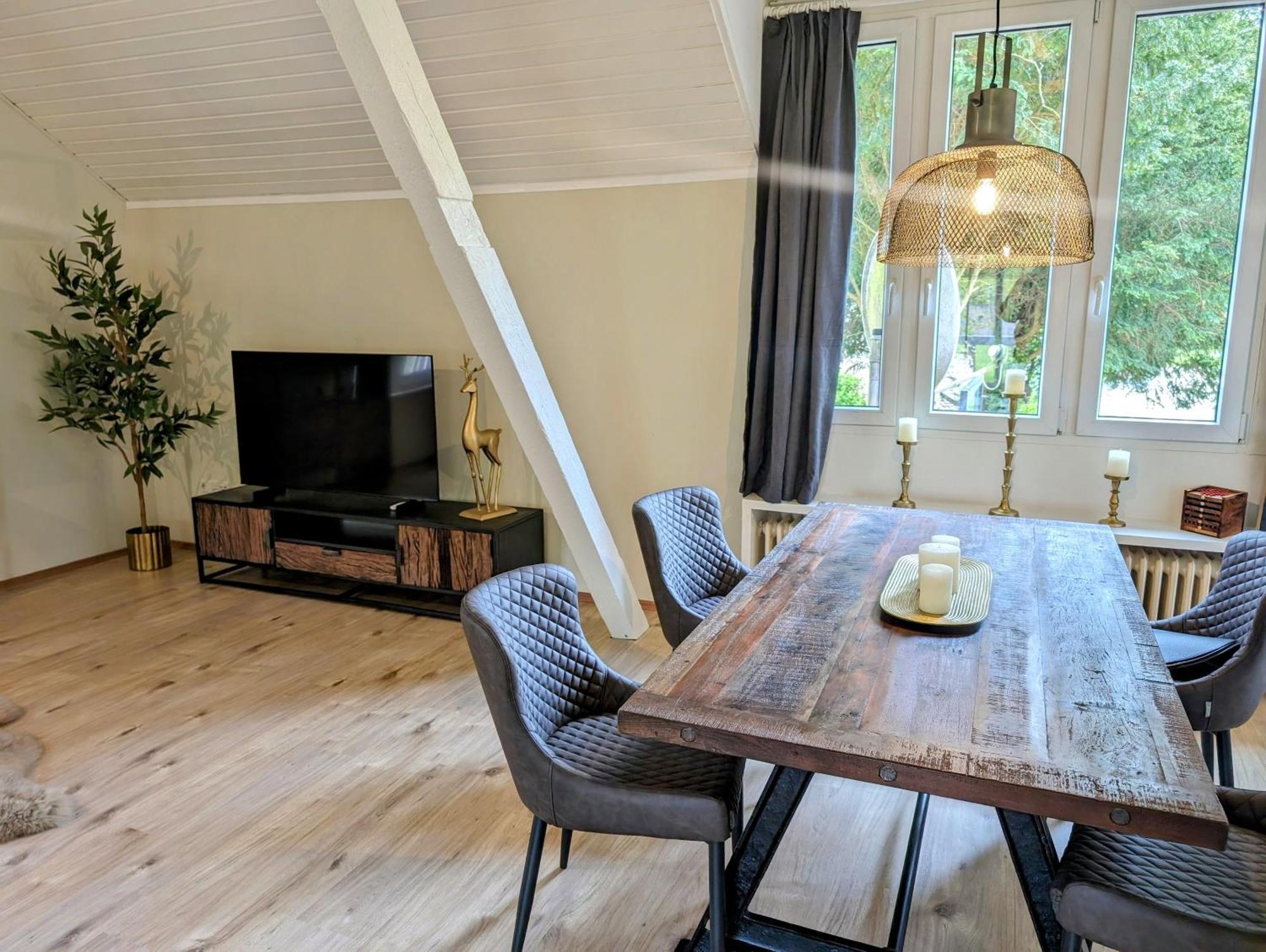 Apartments Am Schloss Rimburg Ubach-Palenberg Εξωτερικό φωτογραφία